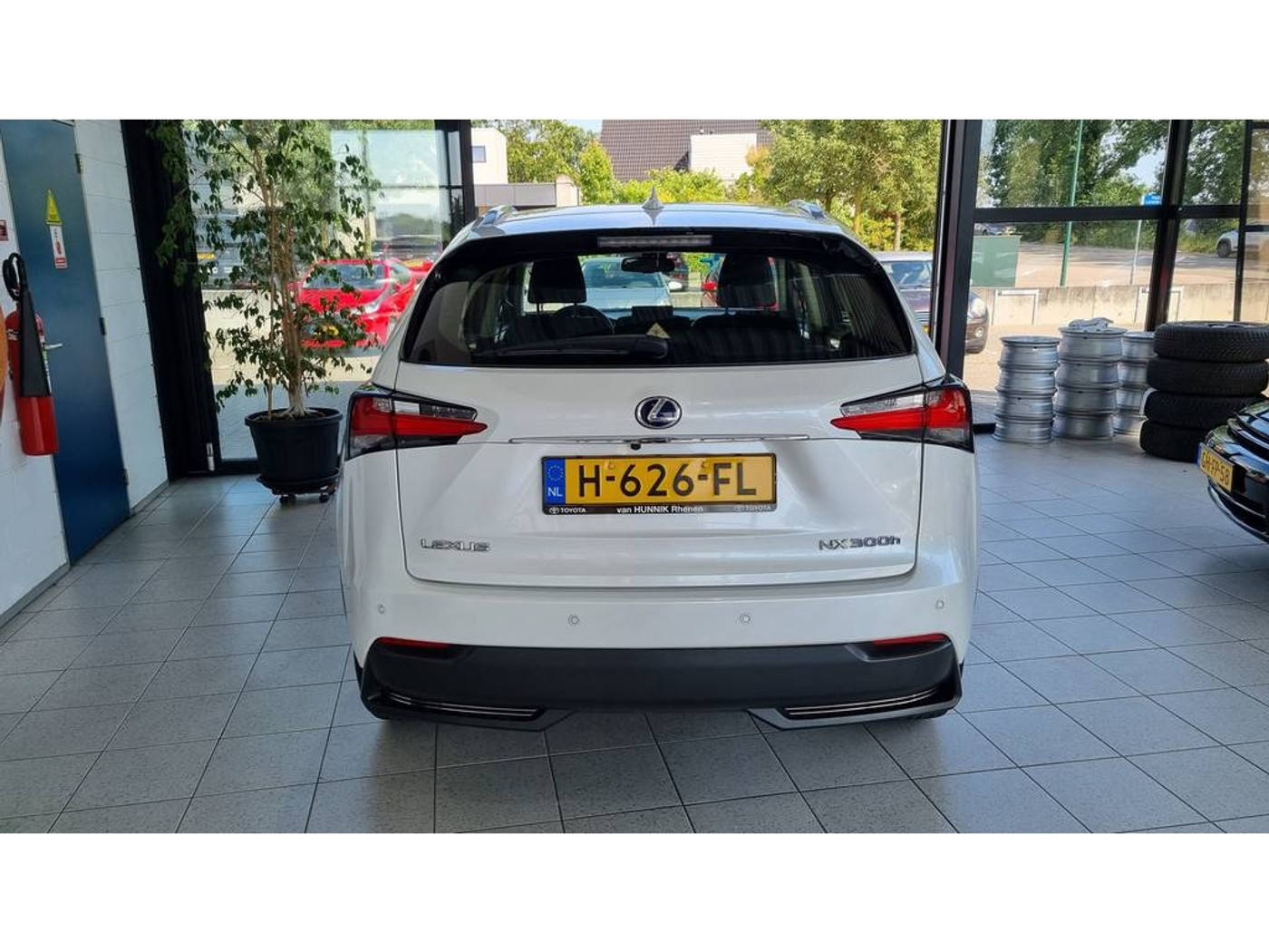 Foto van Lexus Lexus Nx300h