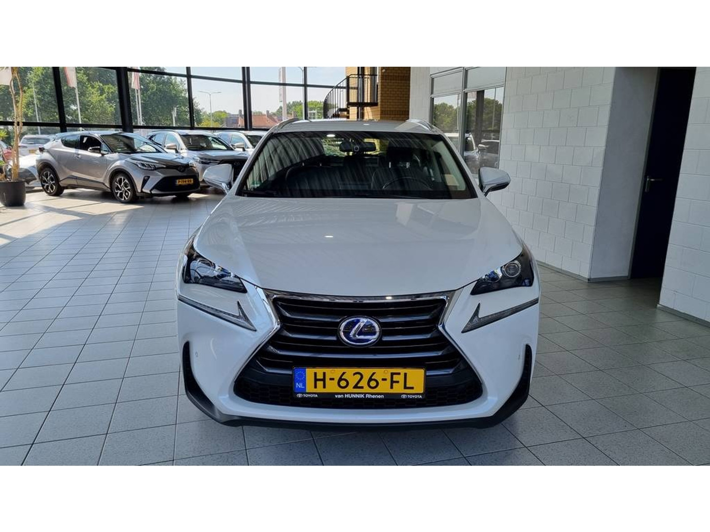 Foto van Lexus Lexus Nx300h