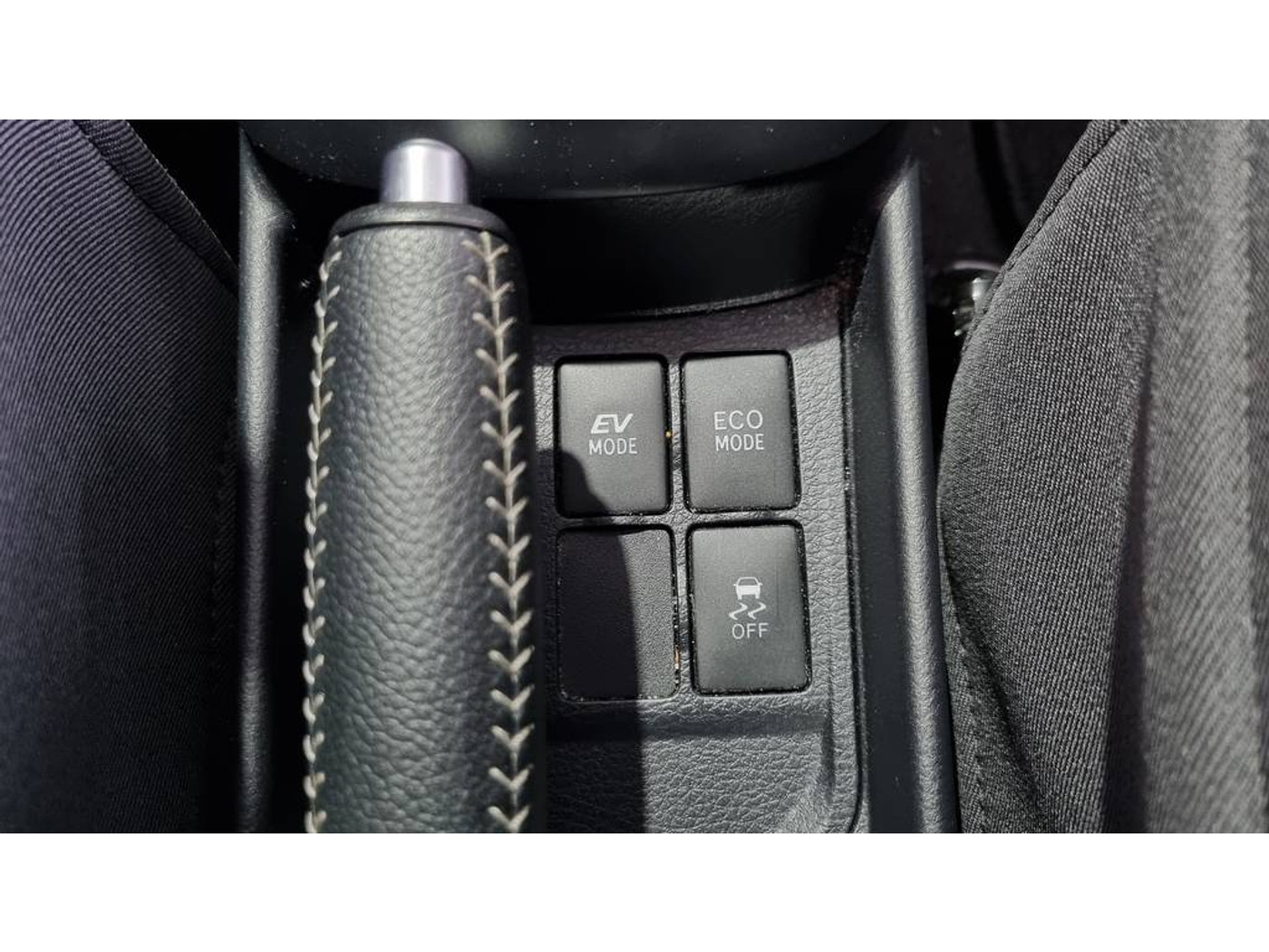 Foto van Toyota Toyota Yaris Hybrid