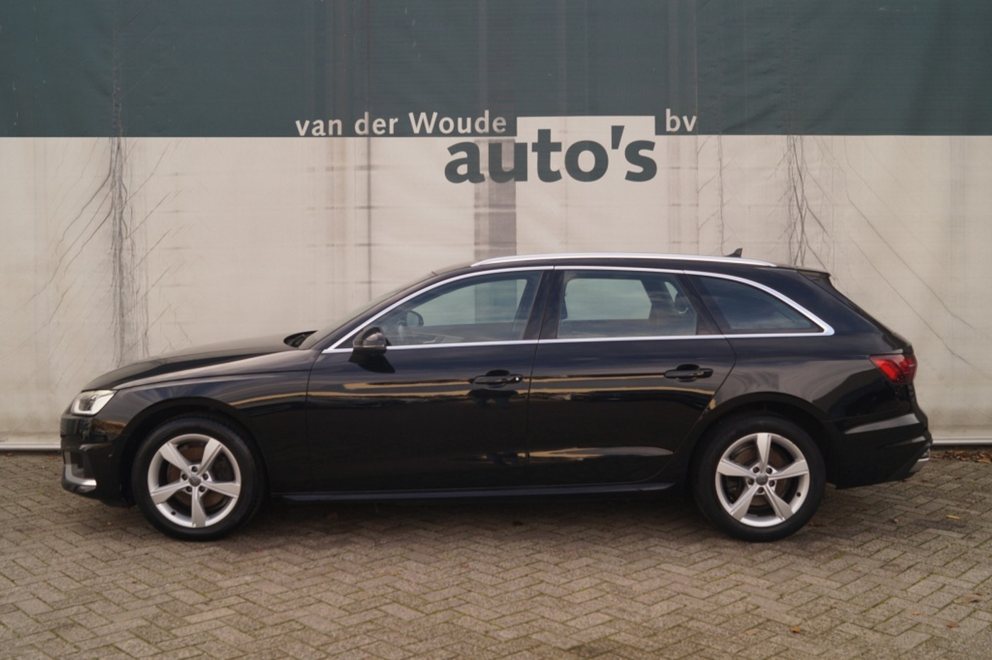 Audi A4 Avant Avant 35 TFSI 150pk Edition Business -LEER-NAVI-ECC- 2020 - voorkant
