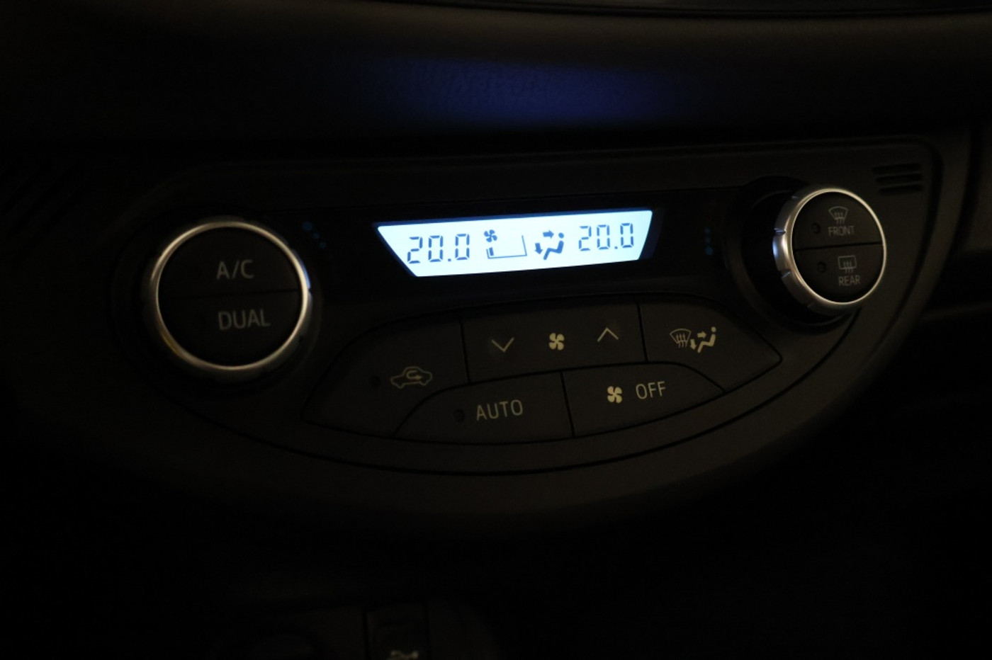 Foto van Toyota Toyota Yaris Hybrid