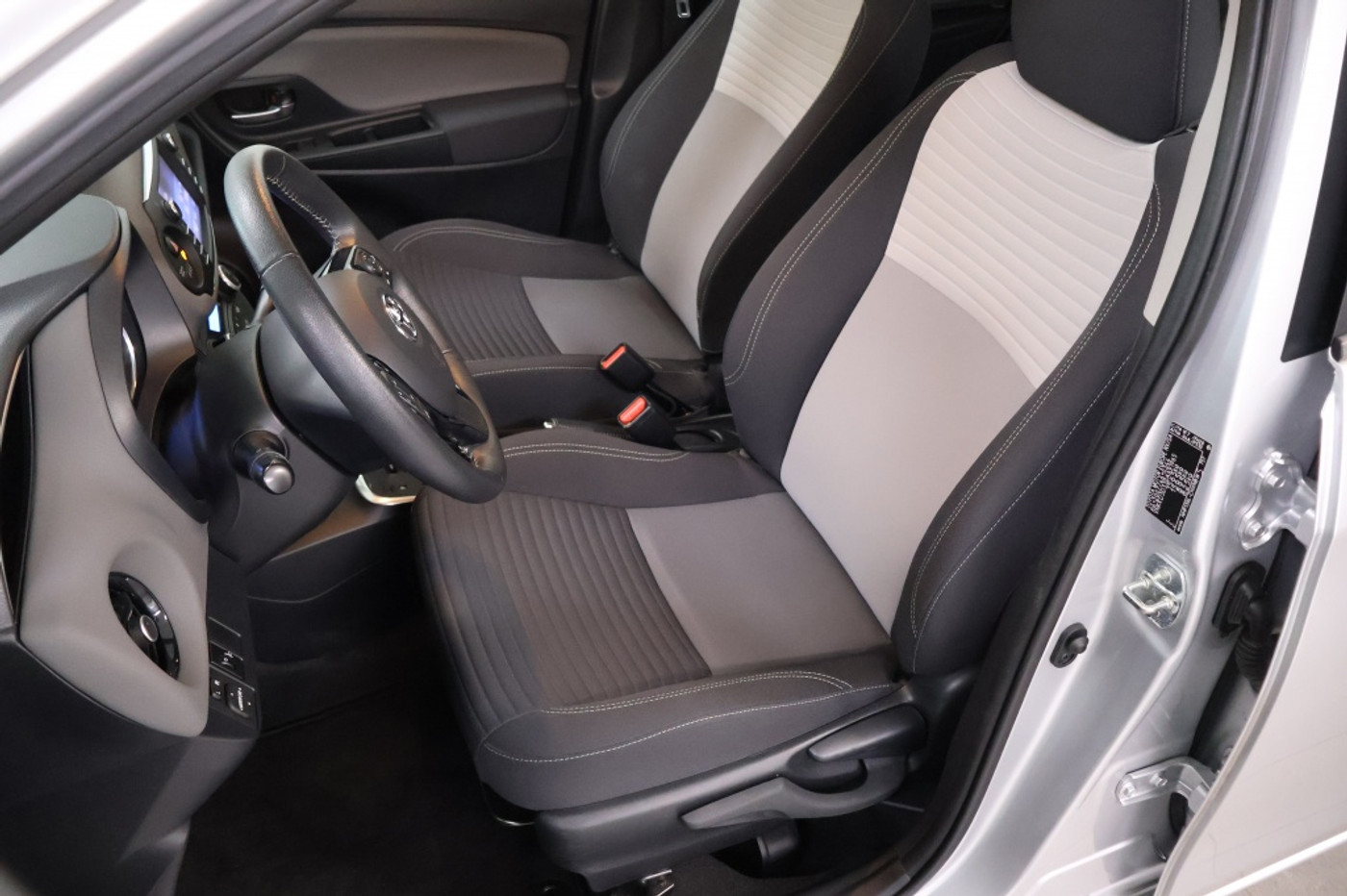 Foto van Toyota Toyota Yaris Hybrid