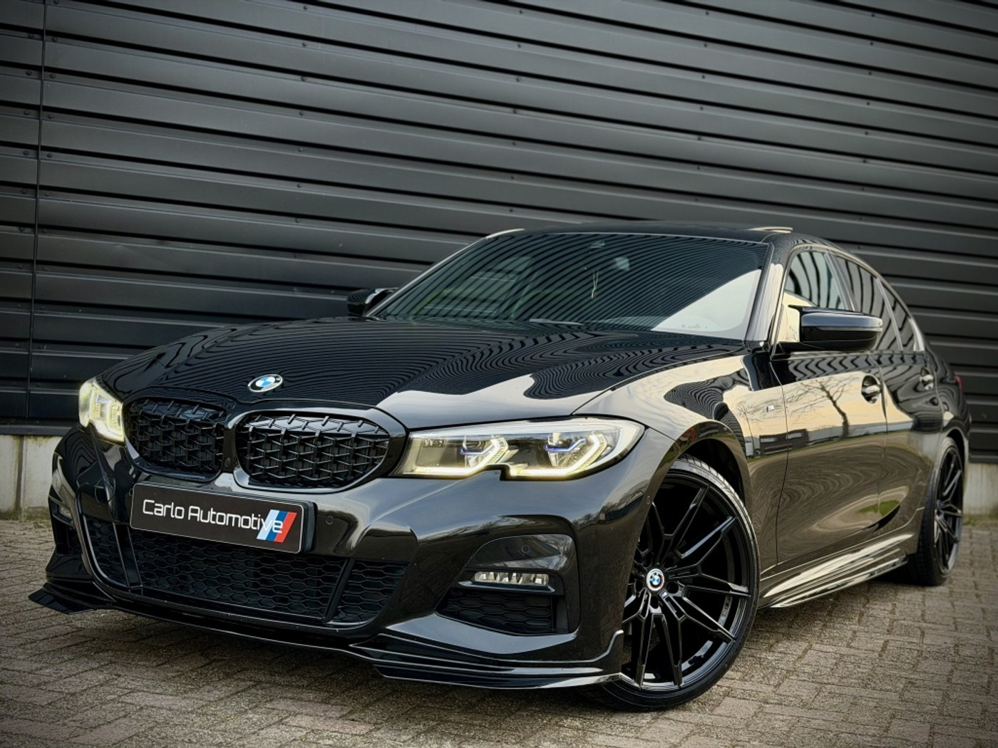 Foto van BMW 320i