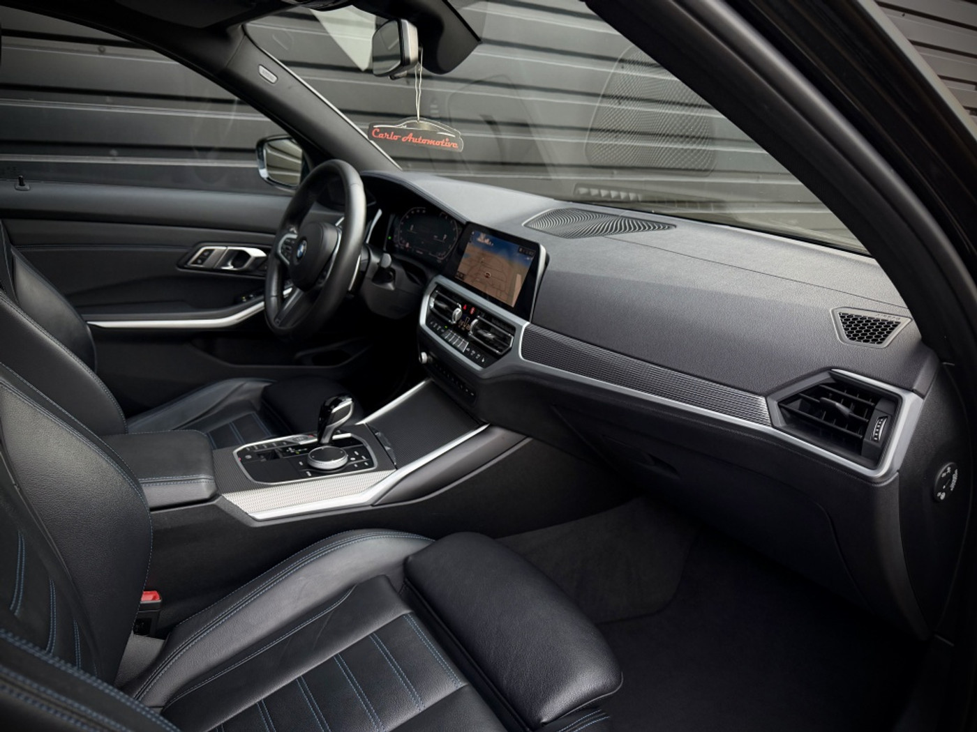 Foto van BMW 320i