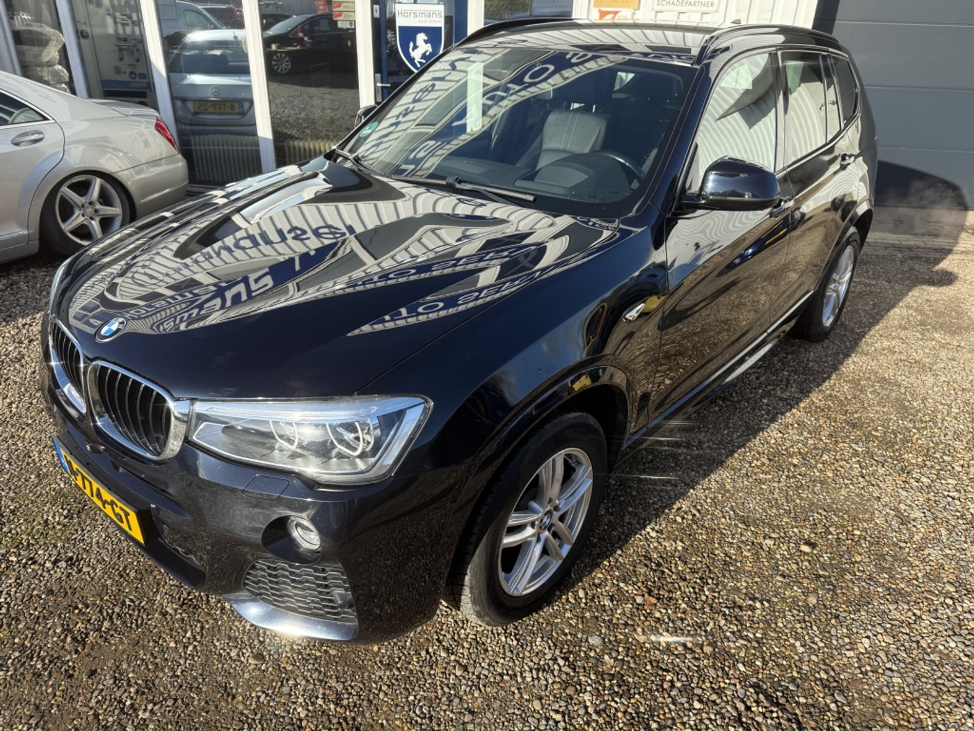 Foto van BMW X3 Xdrive20i