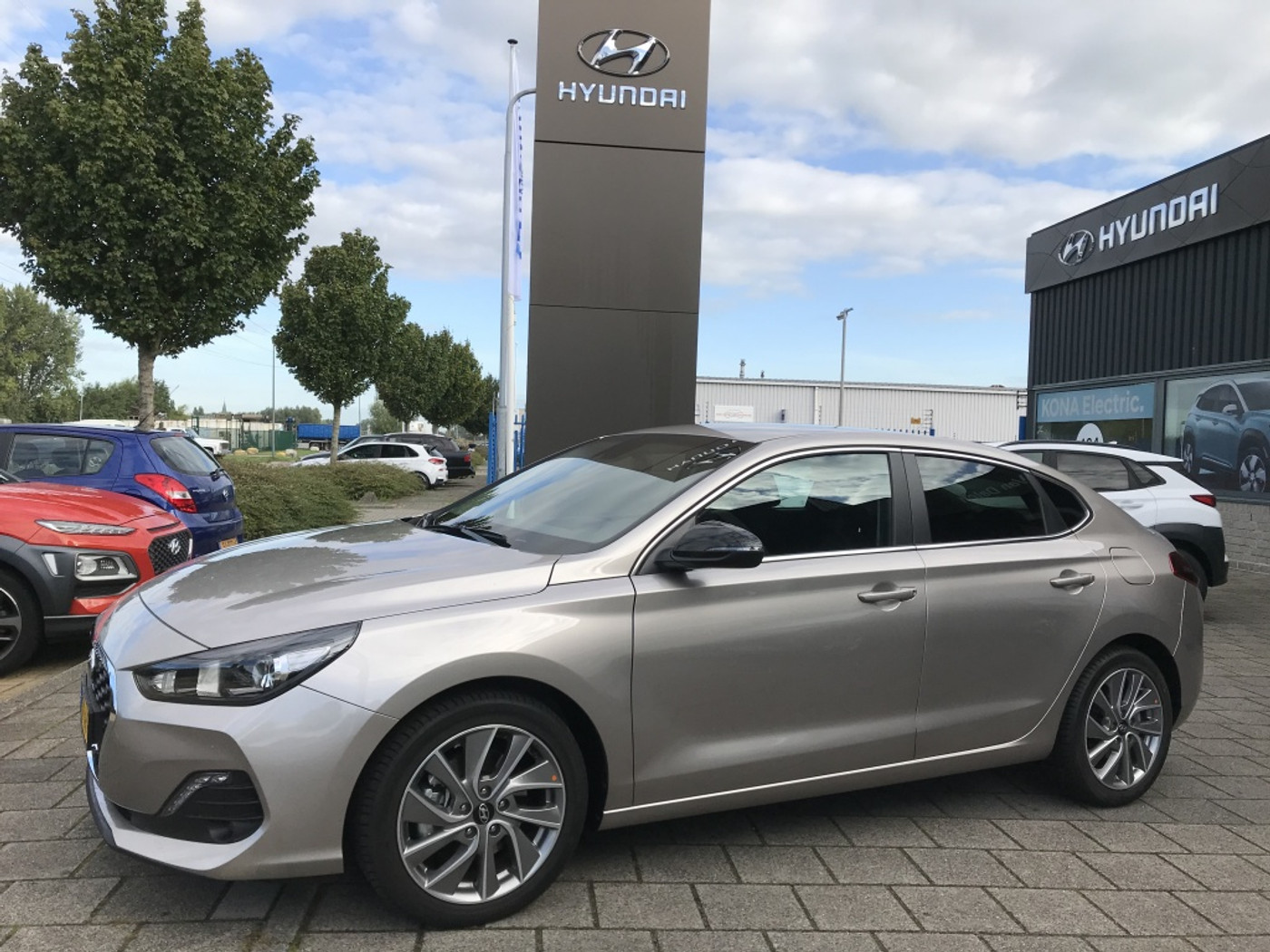 Hyundai I 30 1.4 TURBO Comfort COMPANY CAR *RIJKLAARPRIJS* 2020 - voorkant