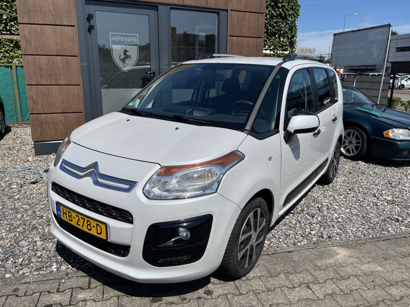 Citroen C3 Picasso 1.2 PureT Tendance 2015 - voorkant