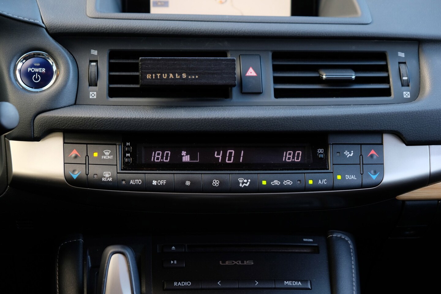 Foto van Lexus CT