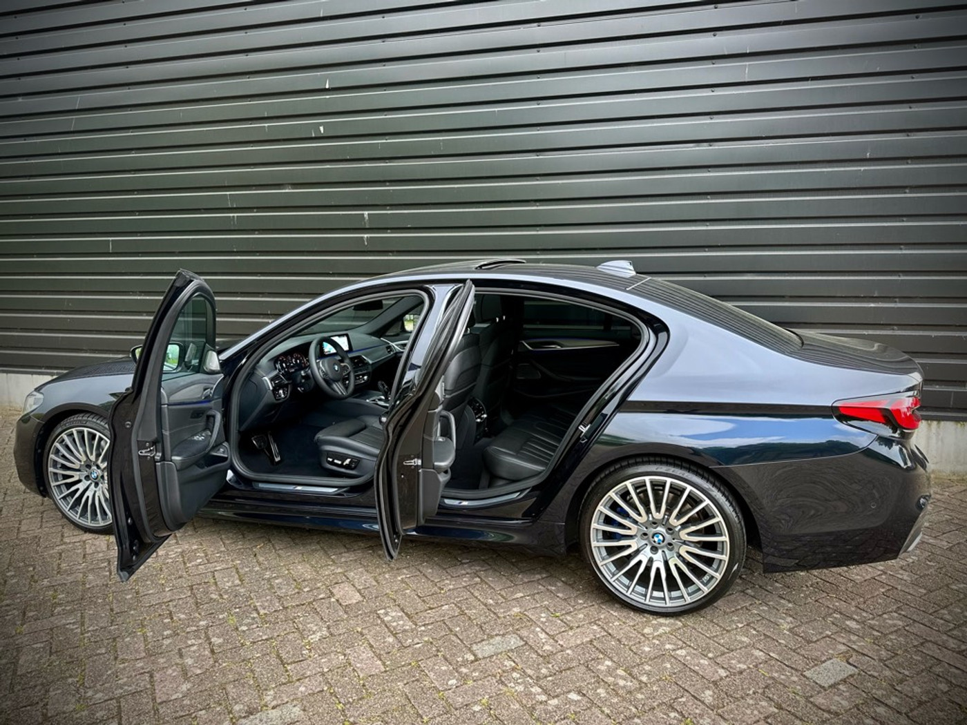 Foto van BMW 540i