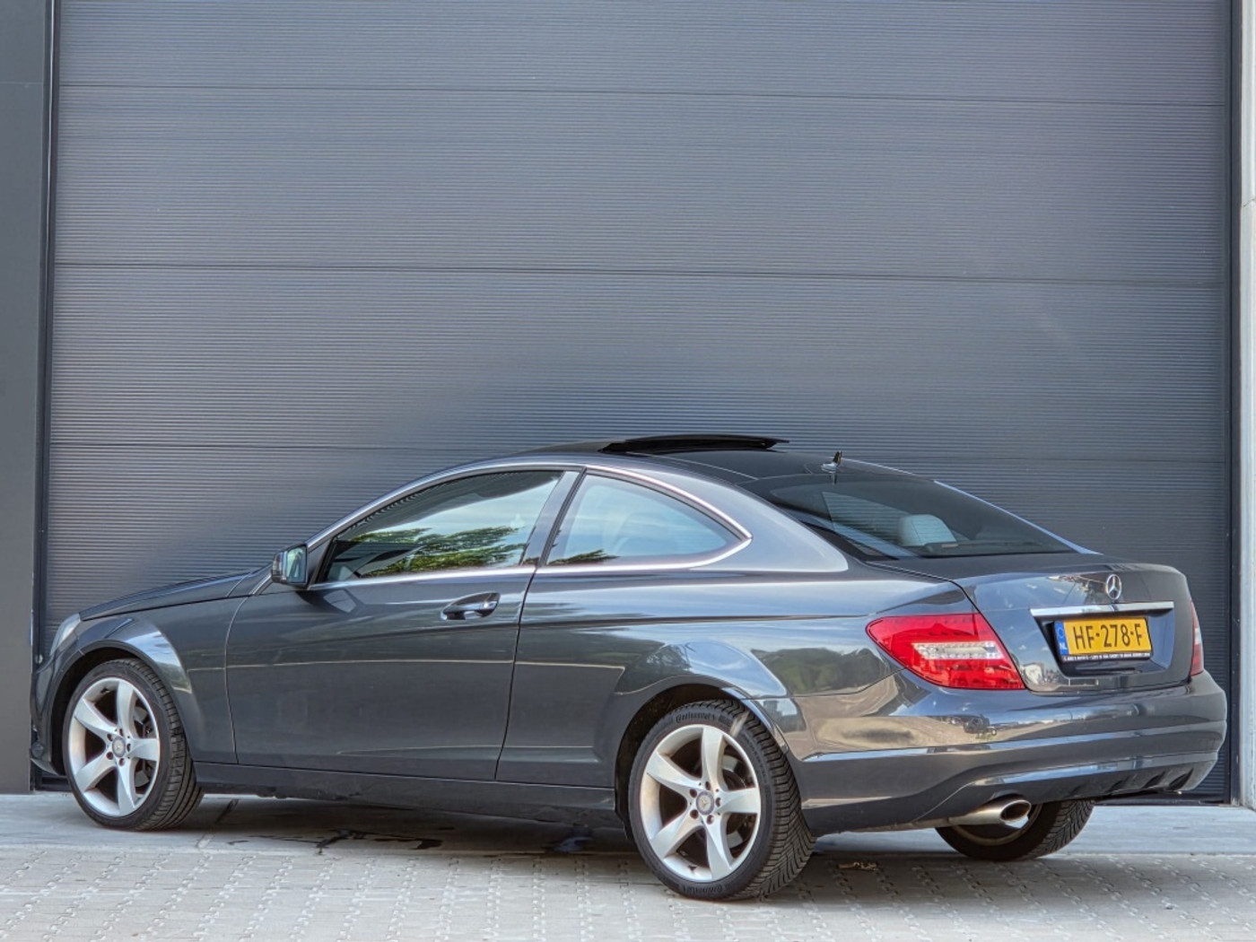 Foto van Mercedes-Benz C 200
