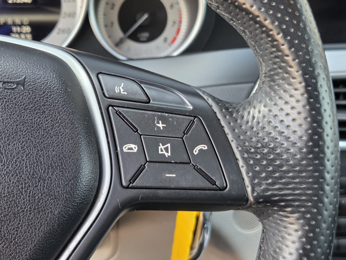 Foto van Mercedes-Benz C 200