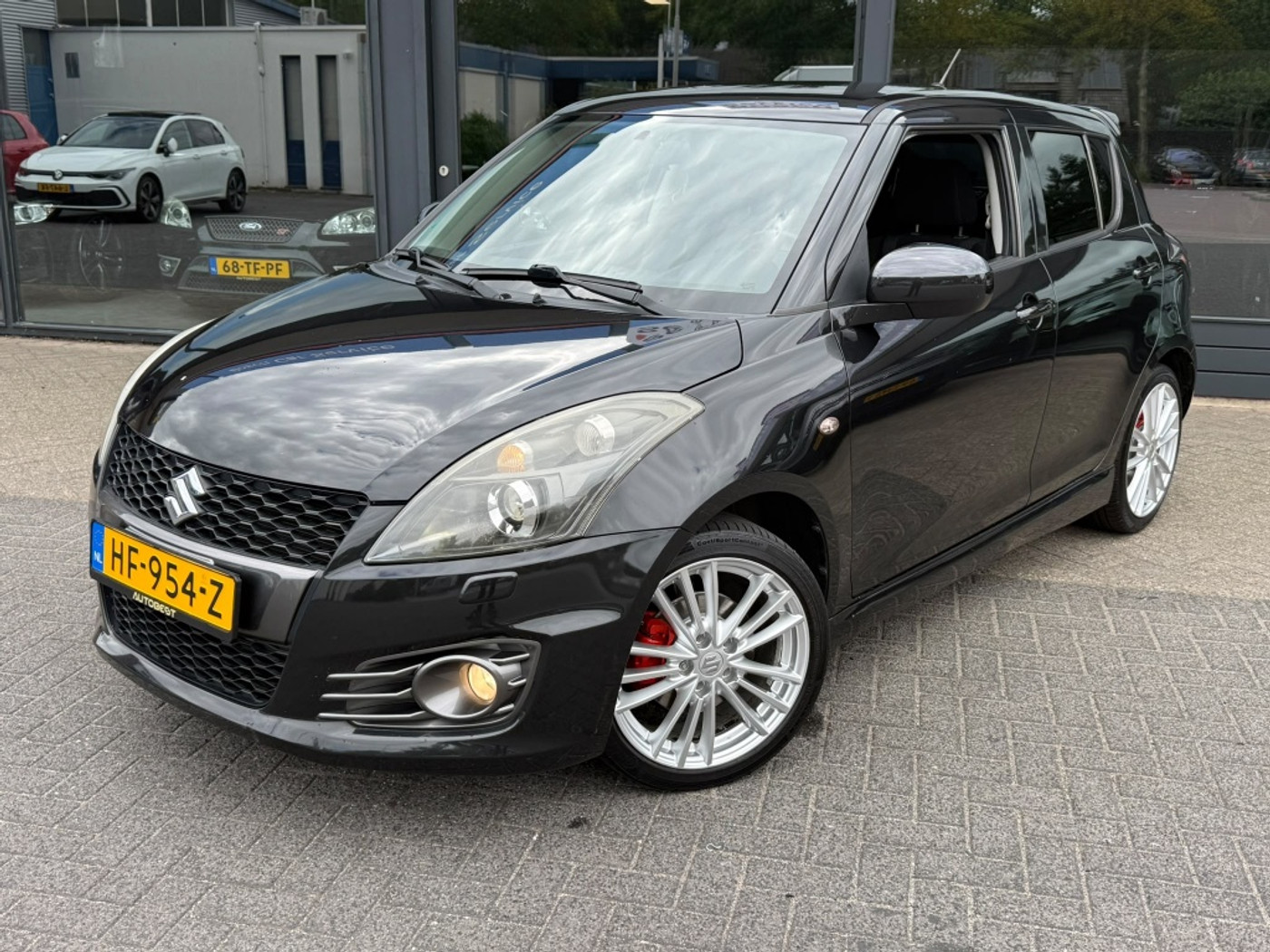 Suzuki Swift Sport 1.6 Sport 5-Deurs “NAP” topstaat. Clima/Cruise contr. 2015 - voorkant