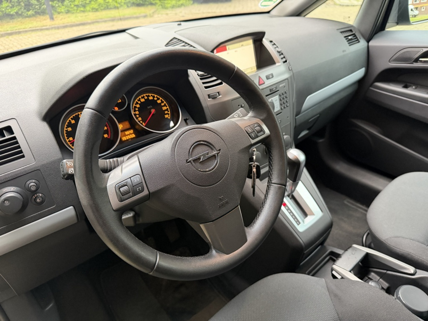 Foto van Opel Zafira