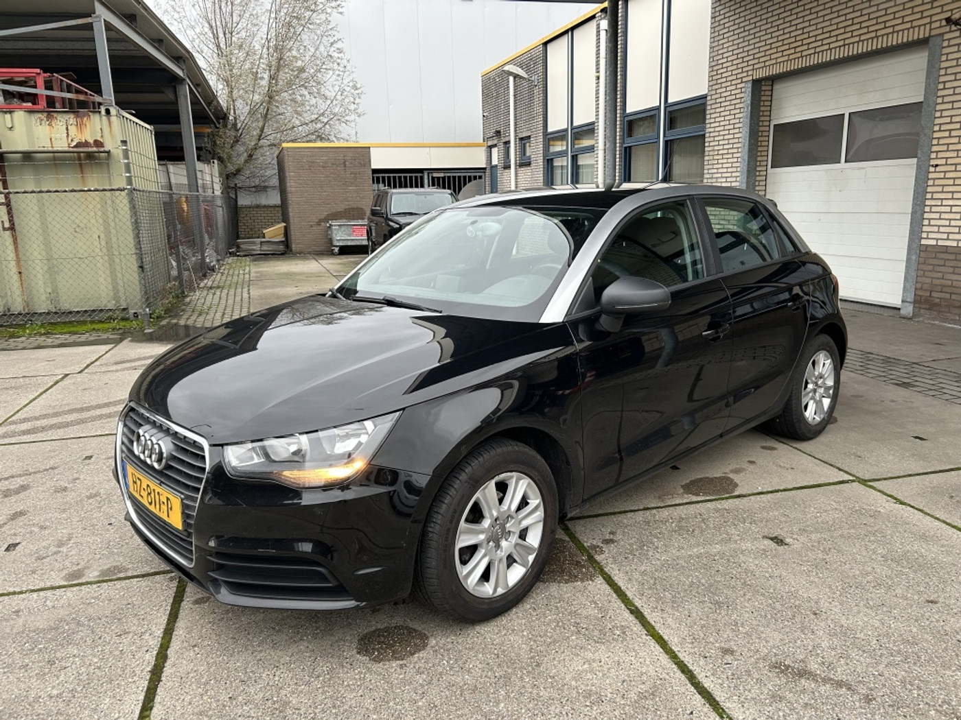 Audi A1 Sportback 1.2 TFSI Amb. PL. 2013 - voorkant