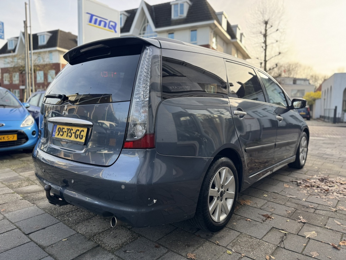 Foto van Mitsubishi Mitsubishi Grandis