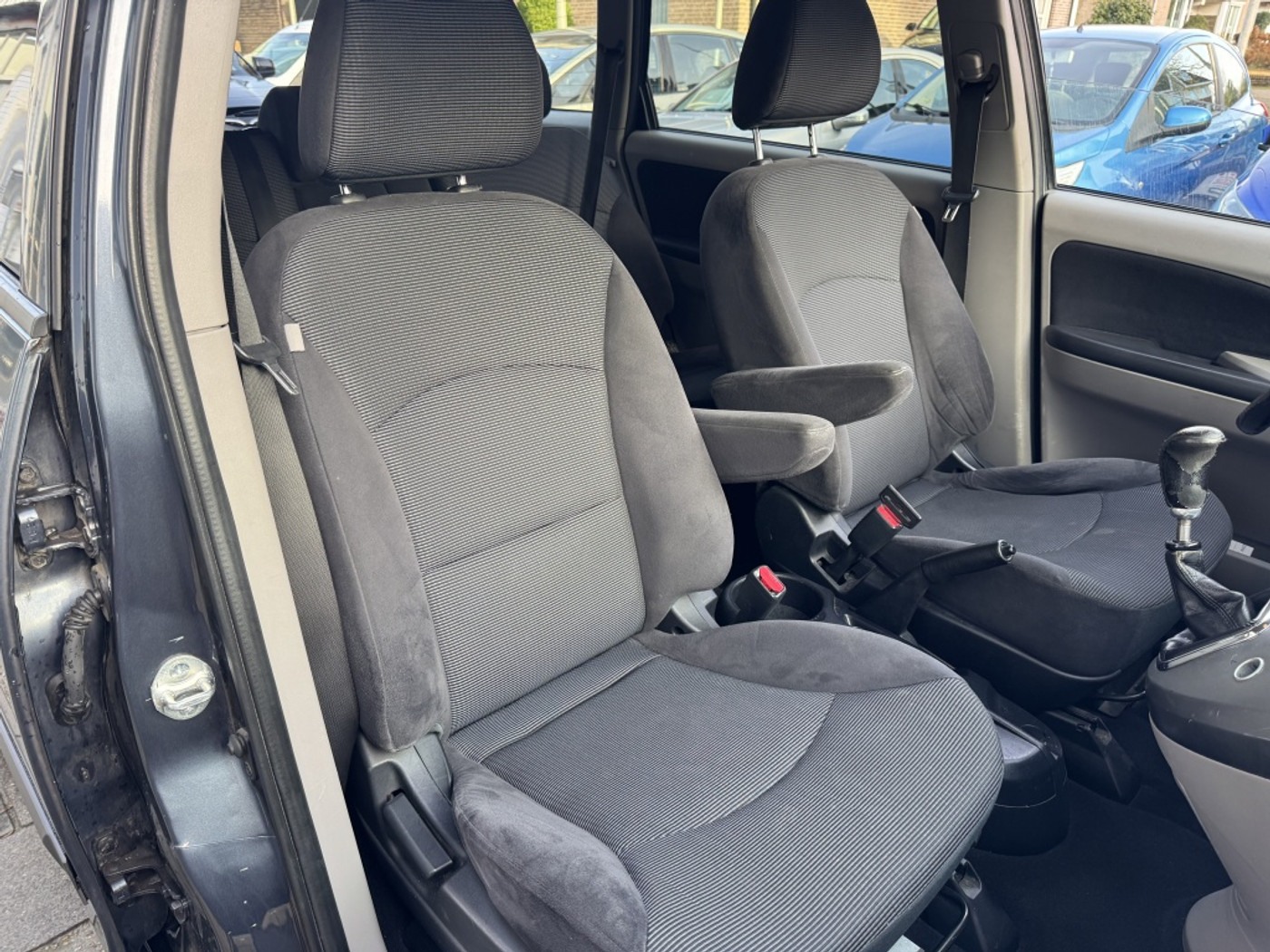 Foto van Mitsubishi Mitsubishi Grandis