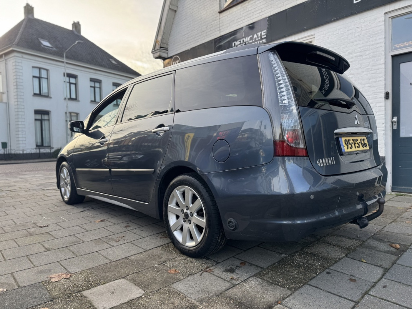 Foto van Mitsubishi Mitsubishi Grandis