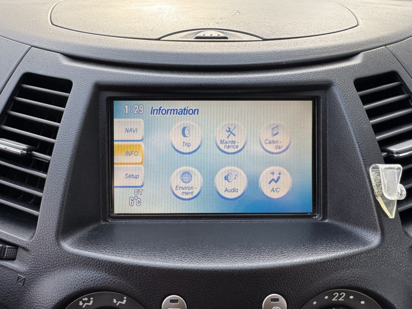 Foto van Mitsubishi Mitsubishi Grandis