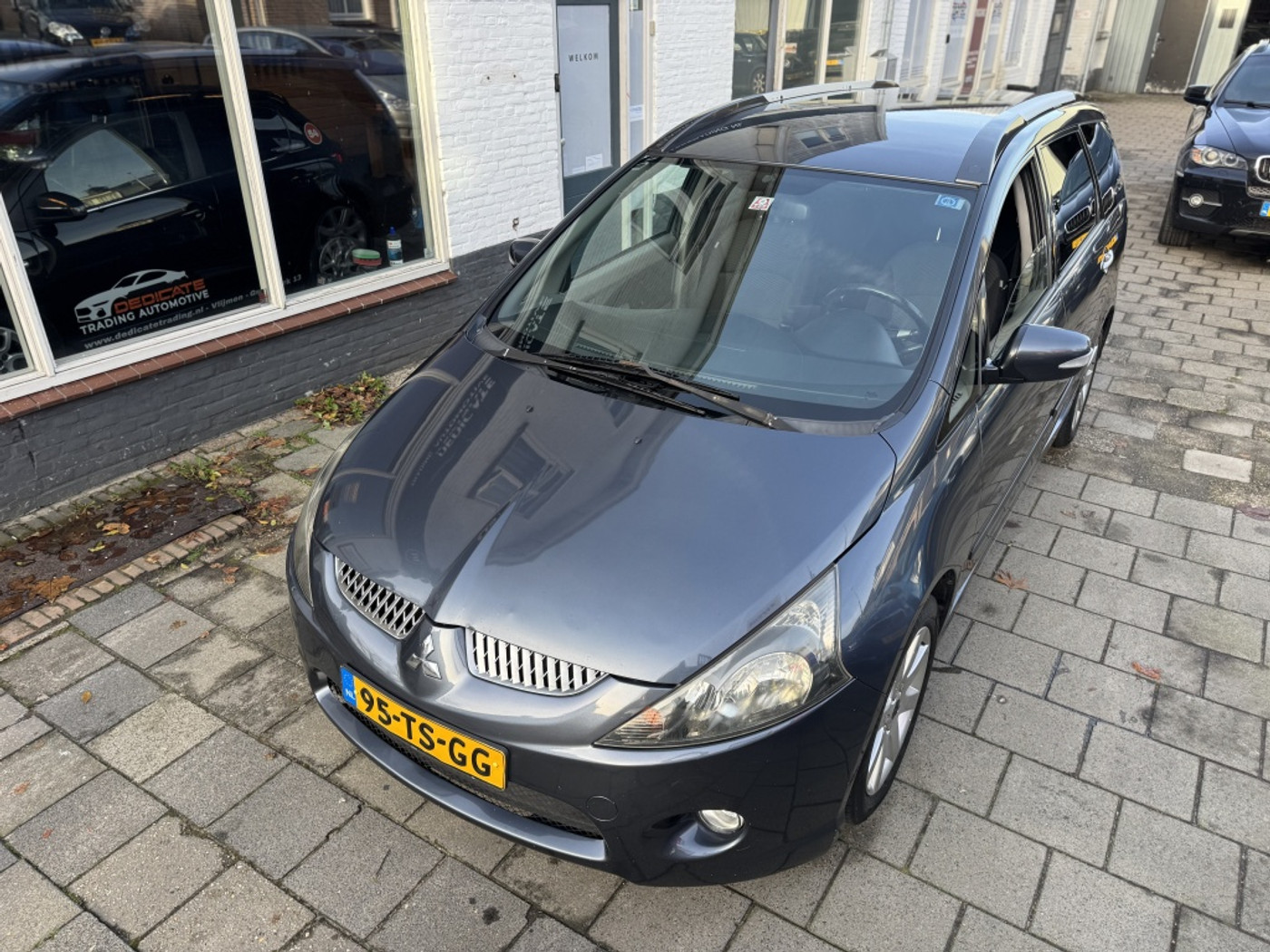 Foto van Mitsubishi Mitsubishi Grandis
