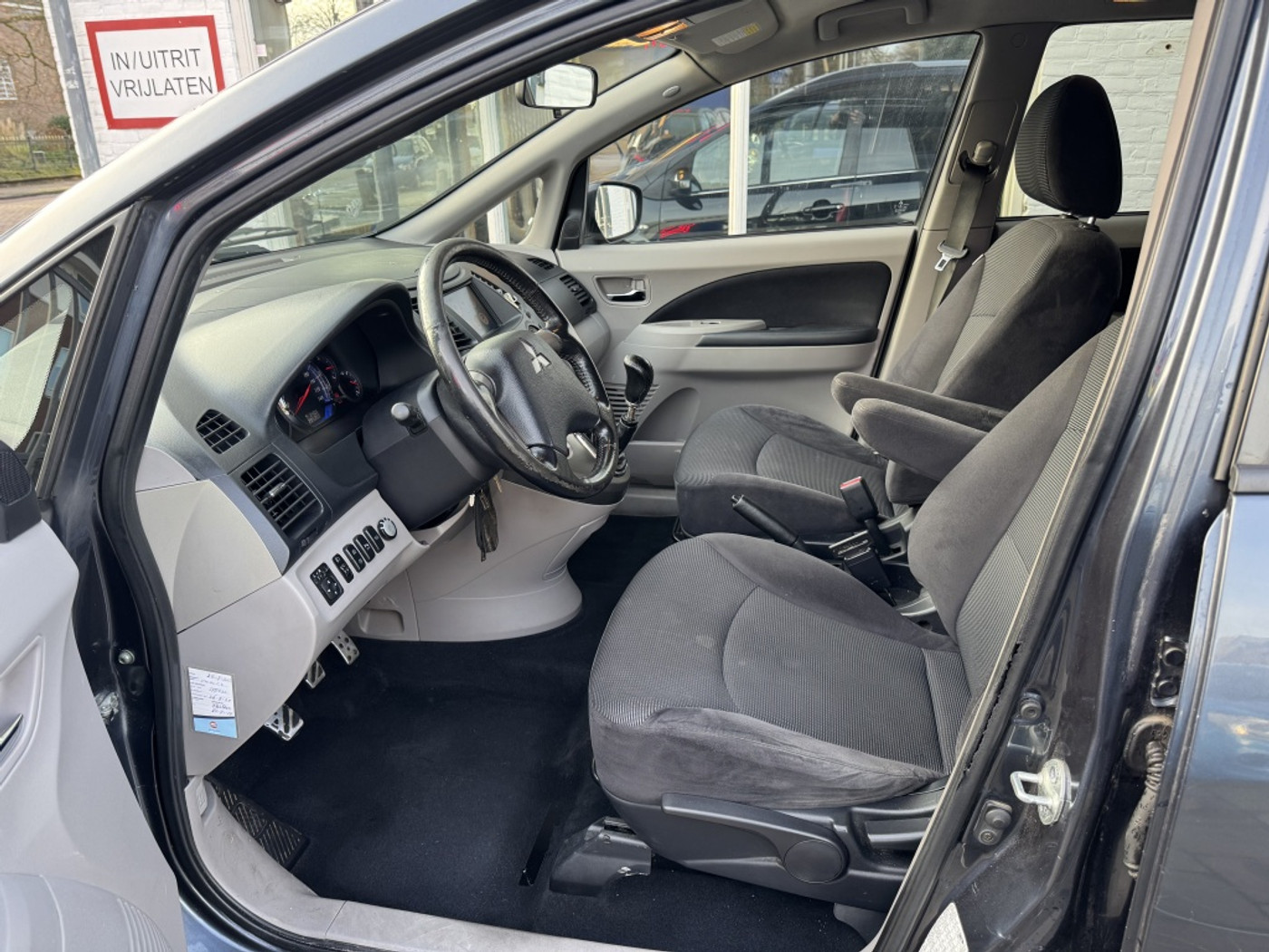 Foto van Mitsubishi Mitsubishi Grandis