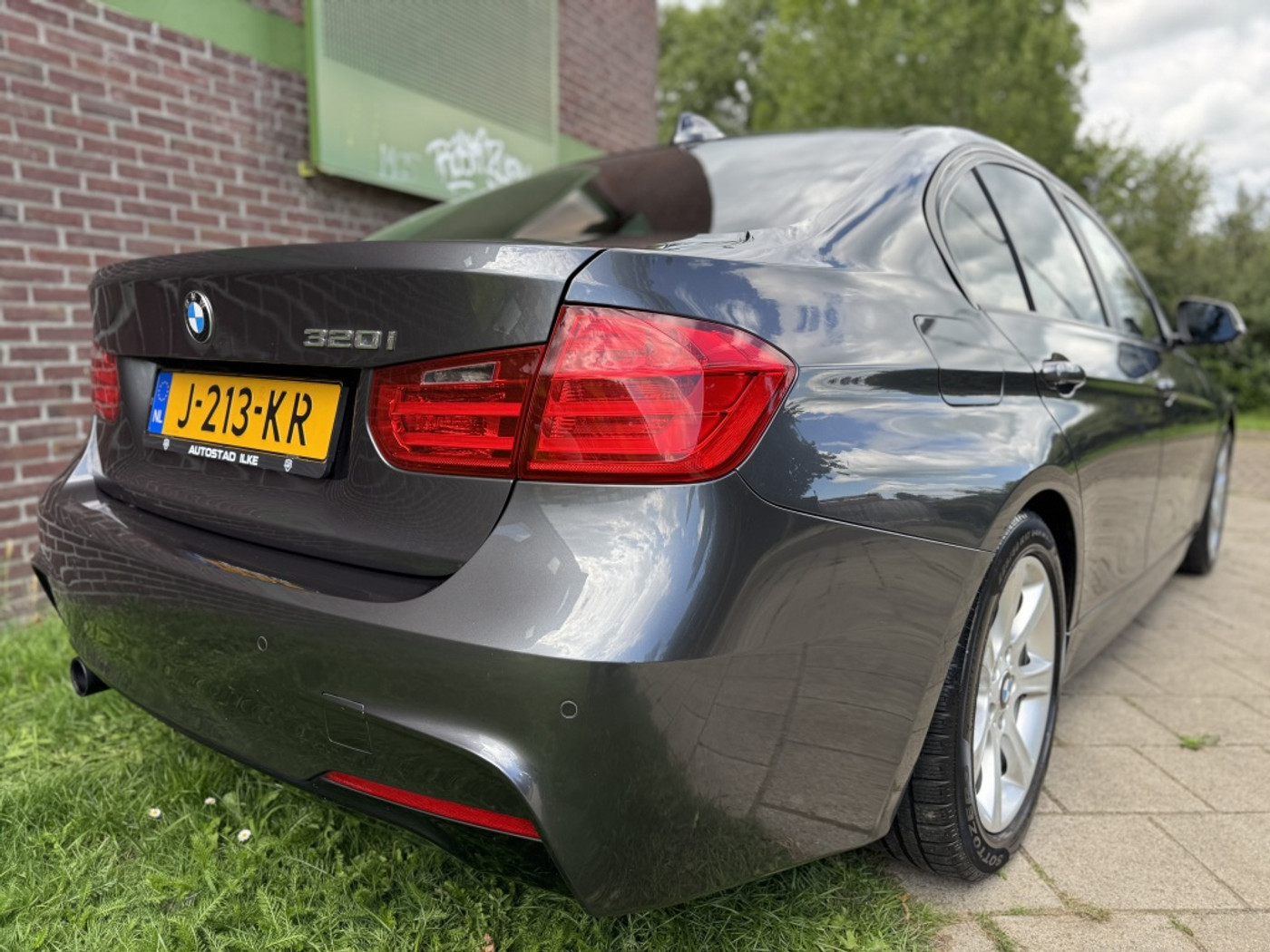 Foto van BMW 320i