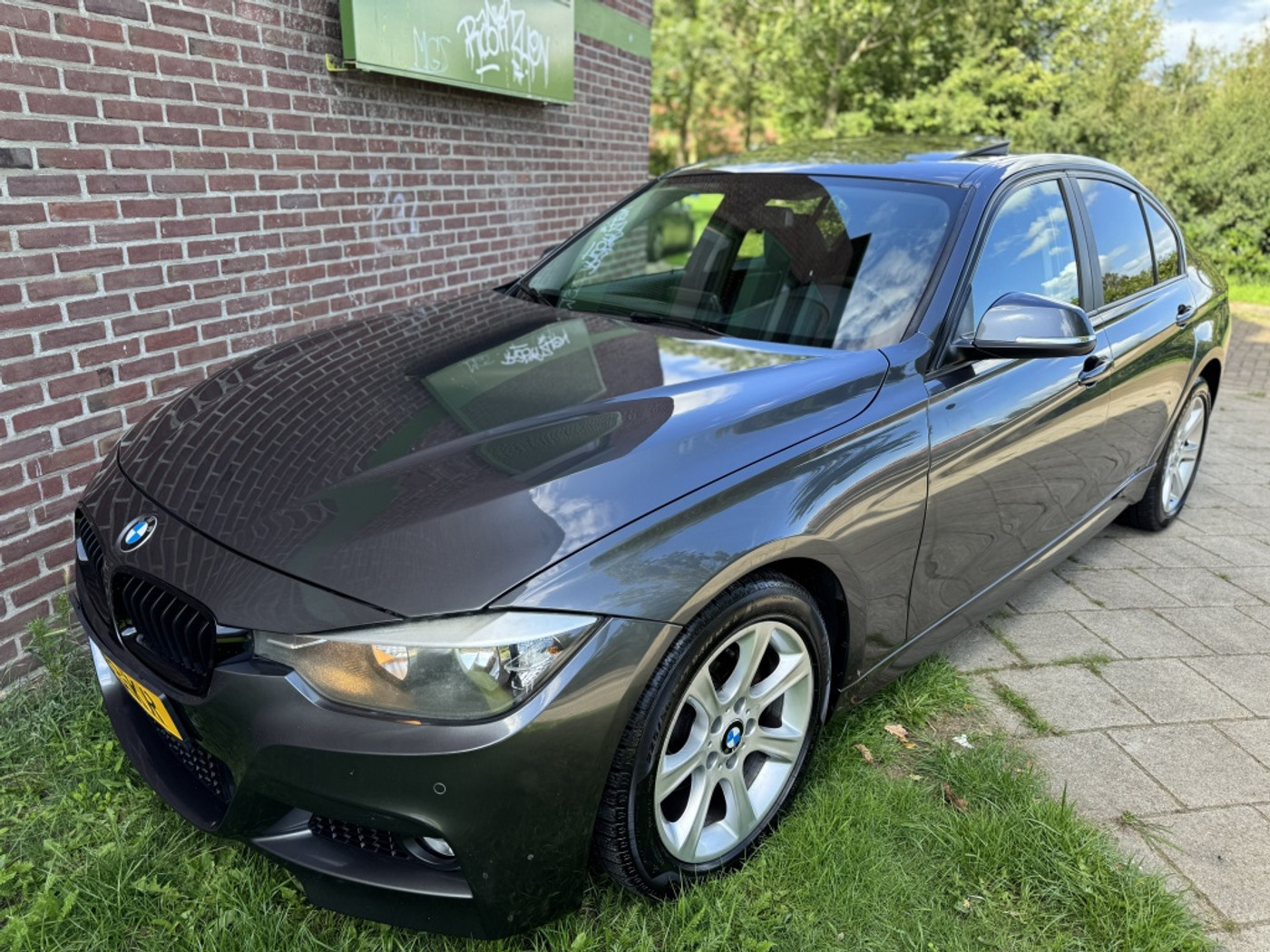 Foto van BMW 320i