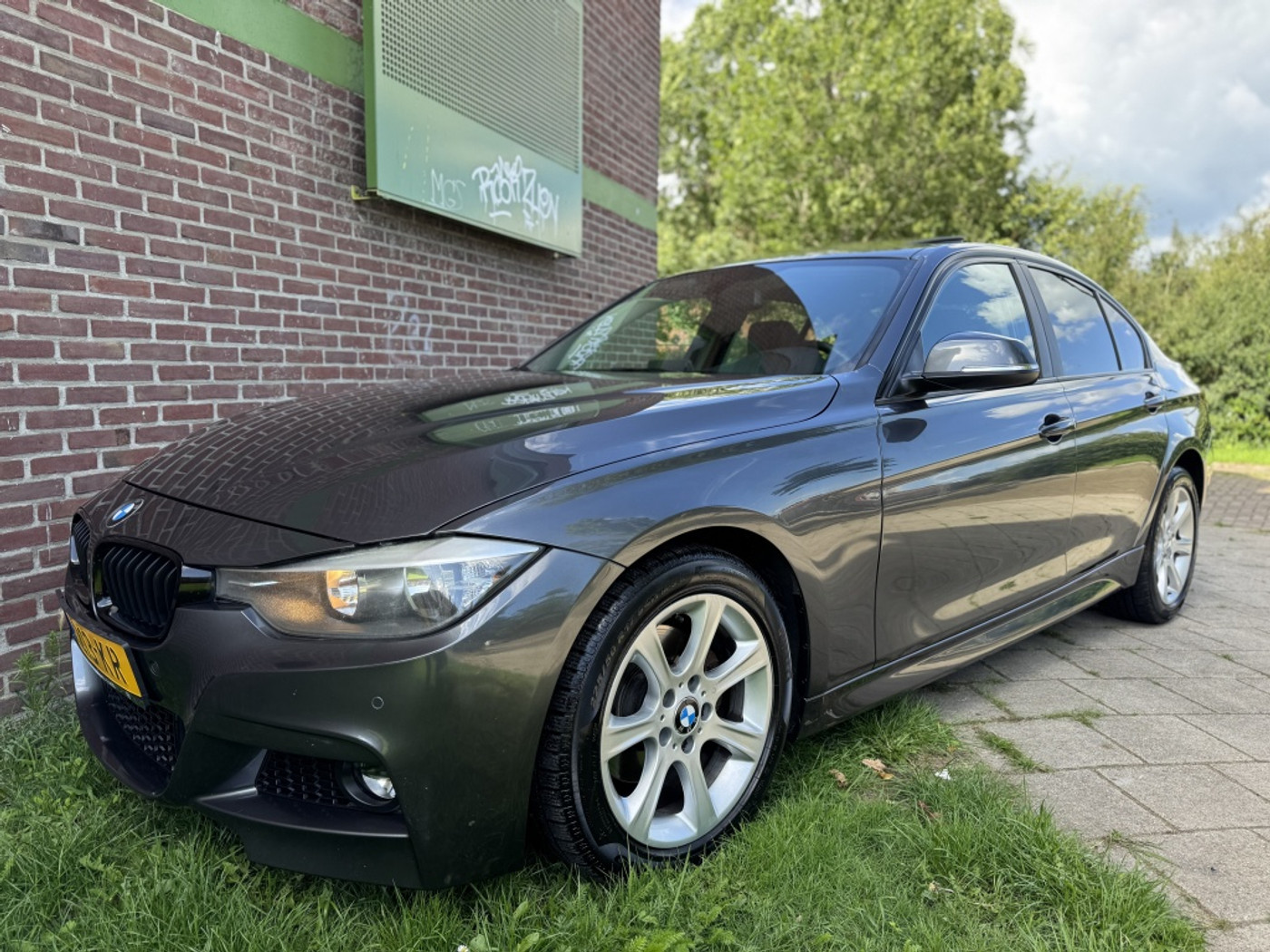 Foto van BMW 320i