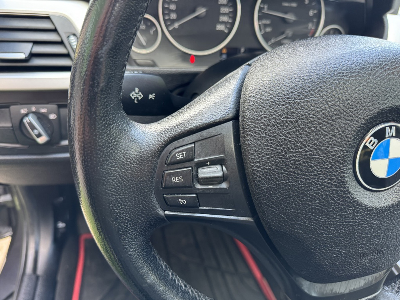 Foto van BMW 320i