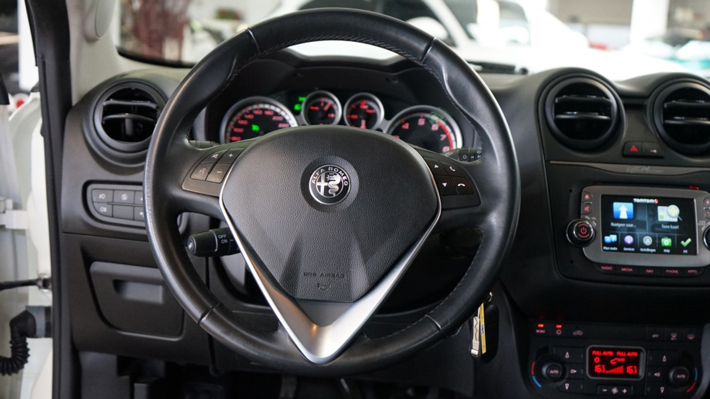 Foto van Alfa Romeo Mito
