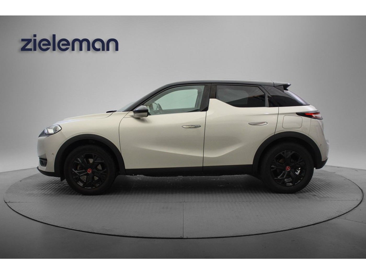 Foto van DS 3 Crossback