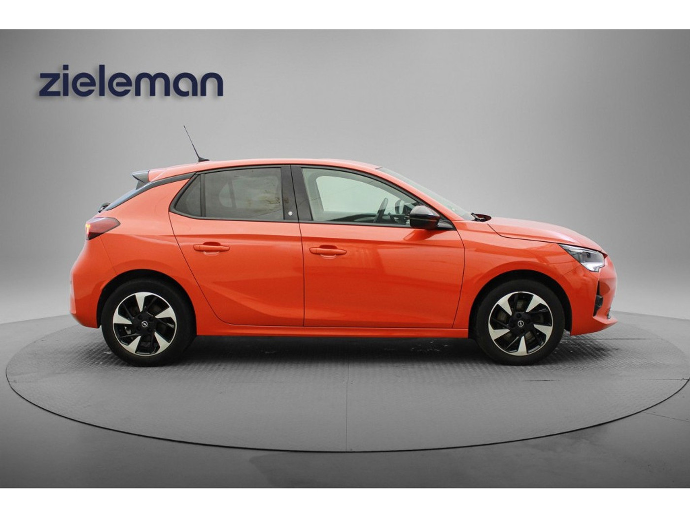 Foto van Opel Corsa-e