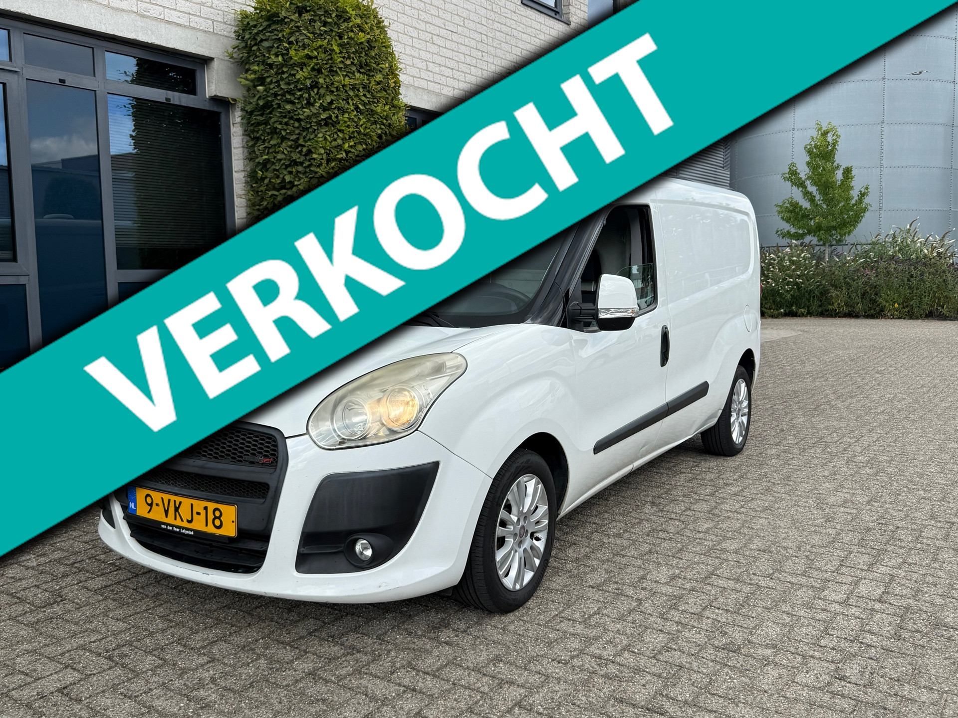 Fiat Fiat Doblo 1.3 MultiJet SX Maxi |Nieuwe APK| |Carplay| 2010 - voorkant