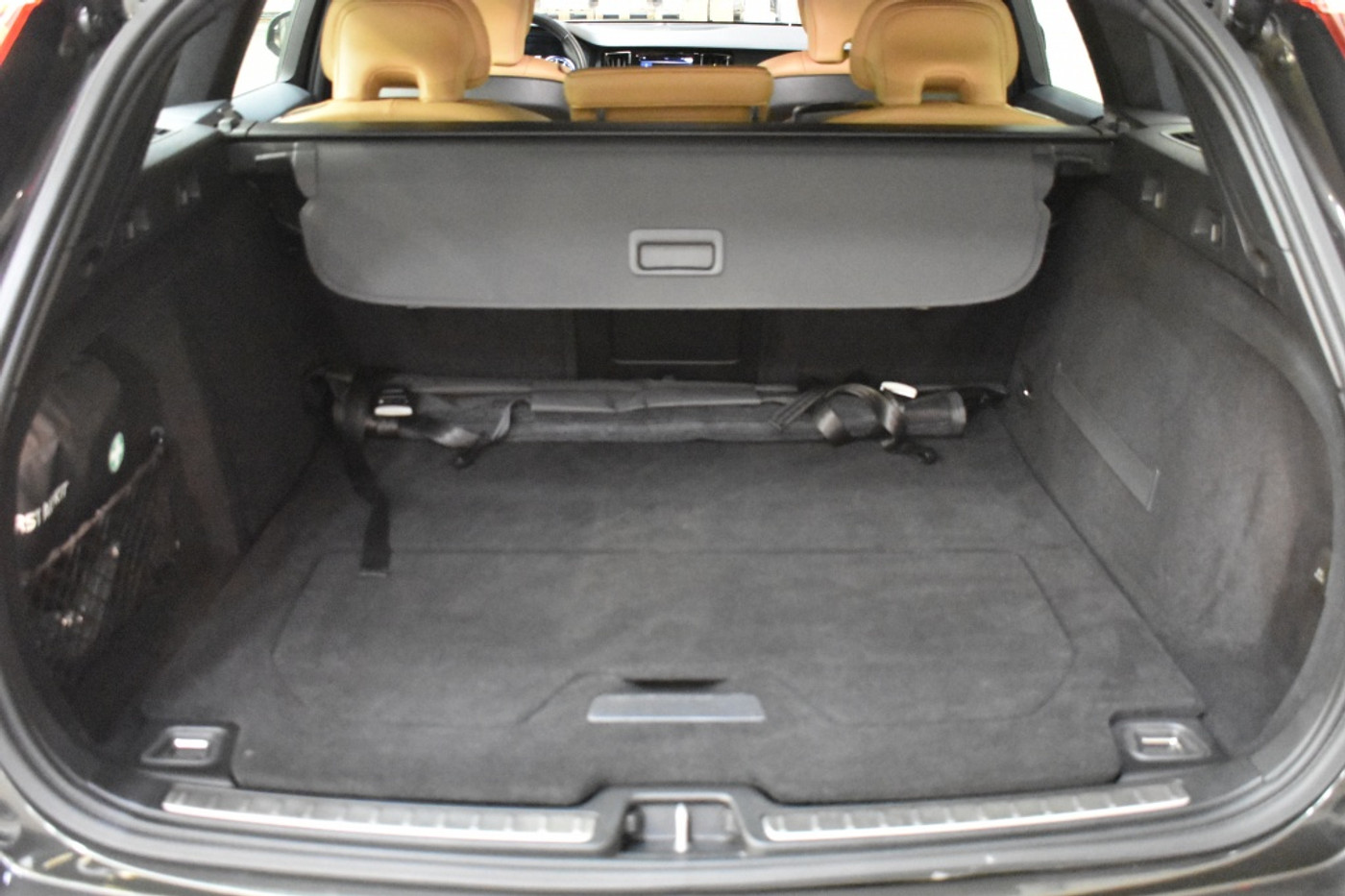 Foto van Volvo V60 Cross Country