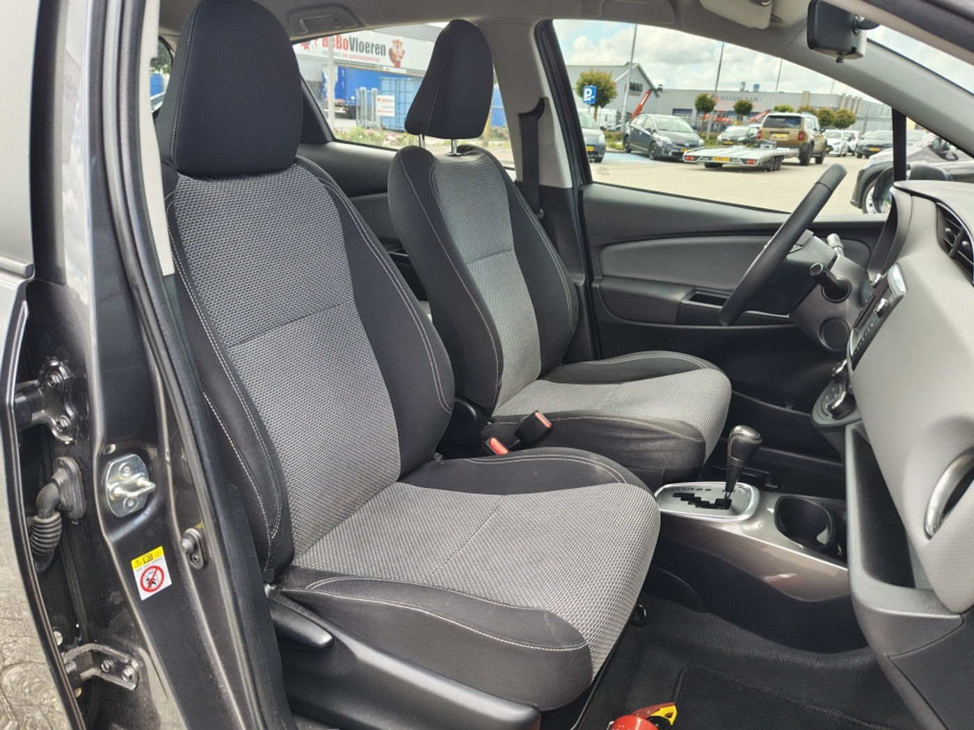Foto van Toyota Toyota Yaris Hybrid