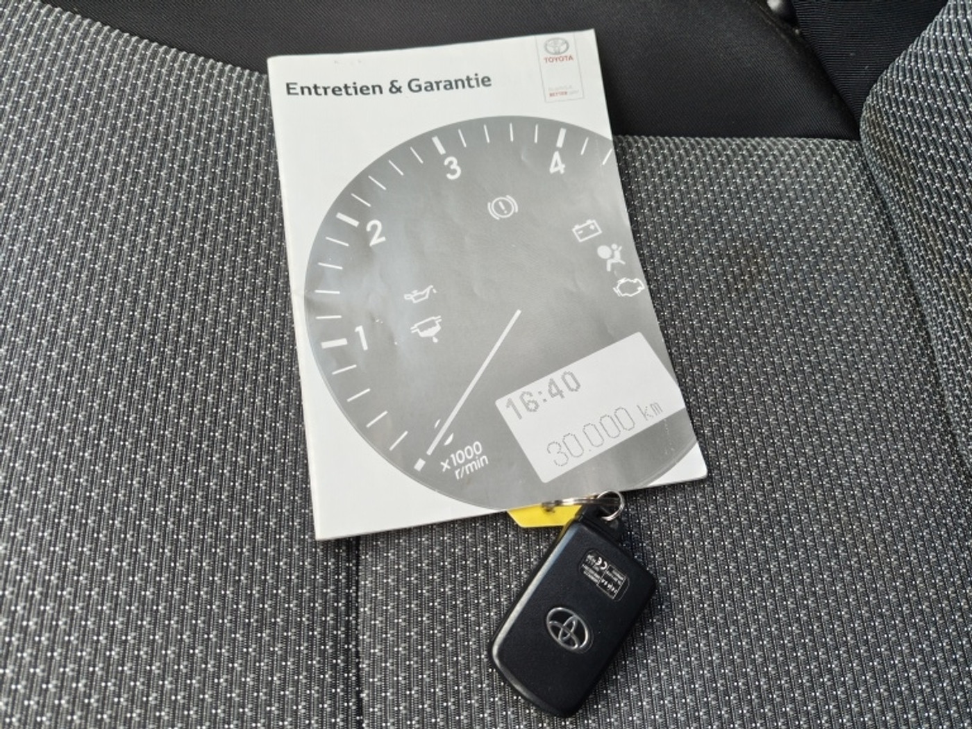 Foto van Toyota Toyota Yaris Hybrid
