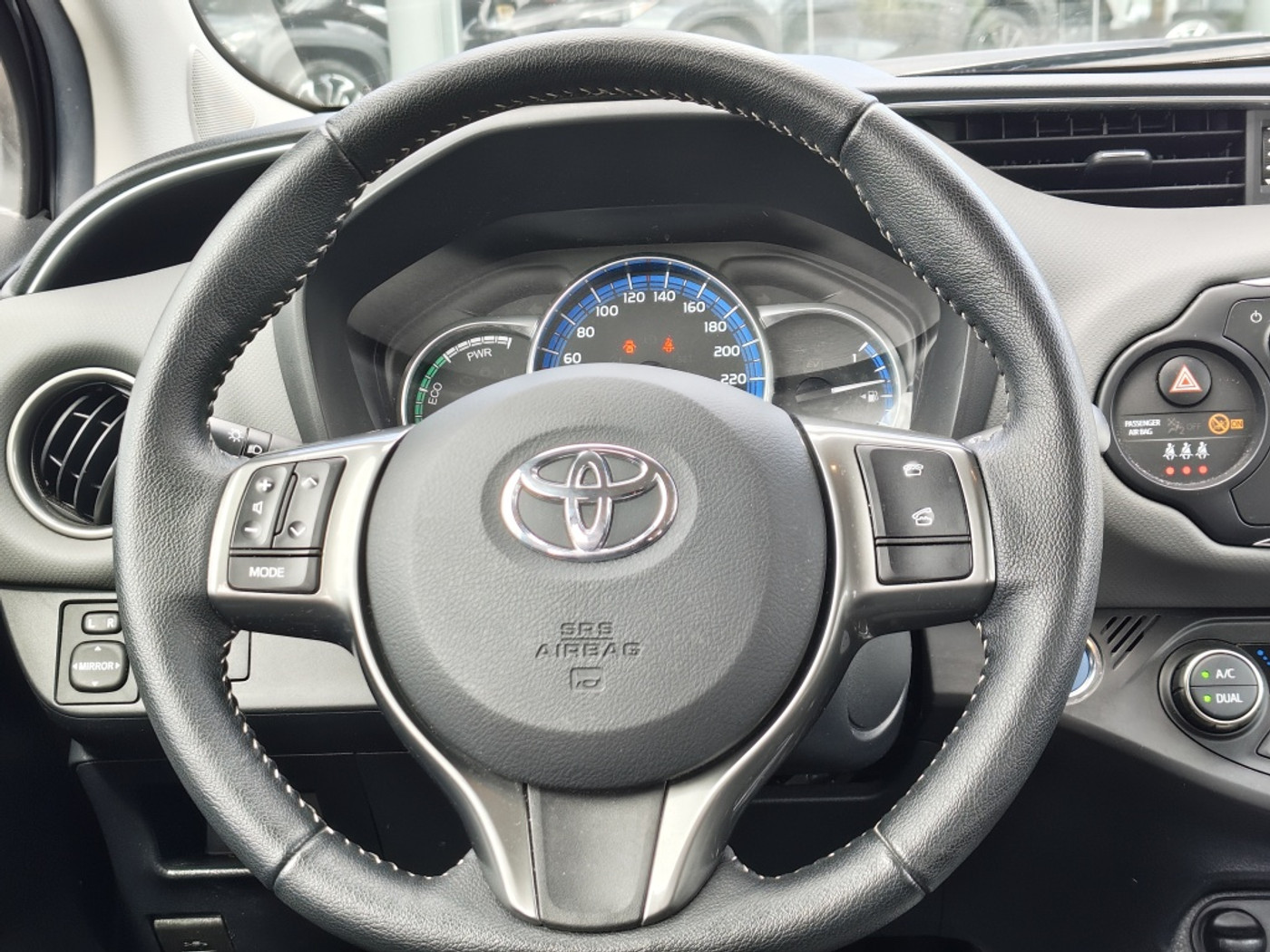 Foto van Toyota Toyota Yaris Hybrid