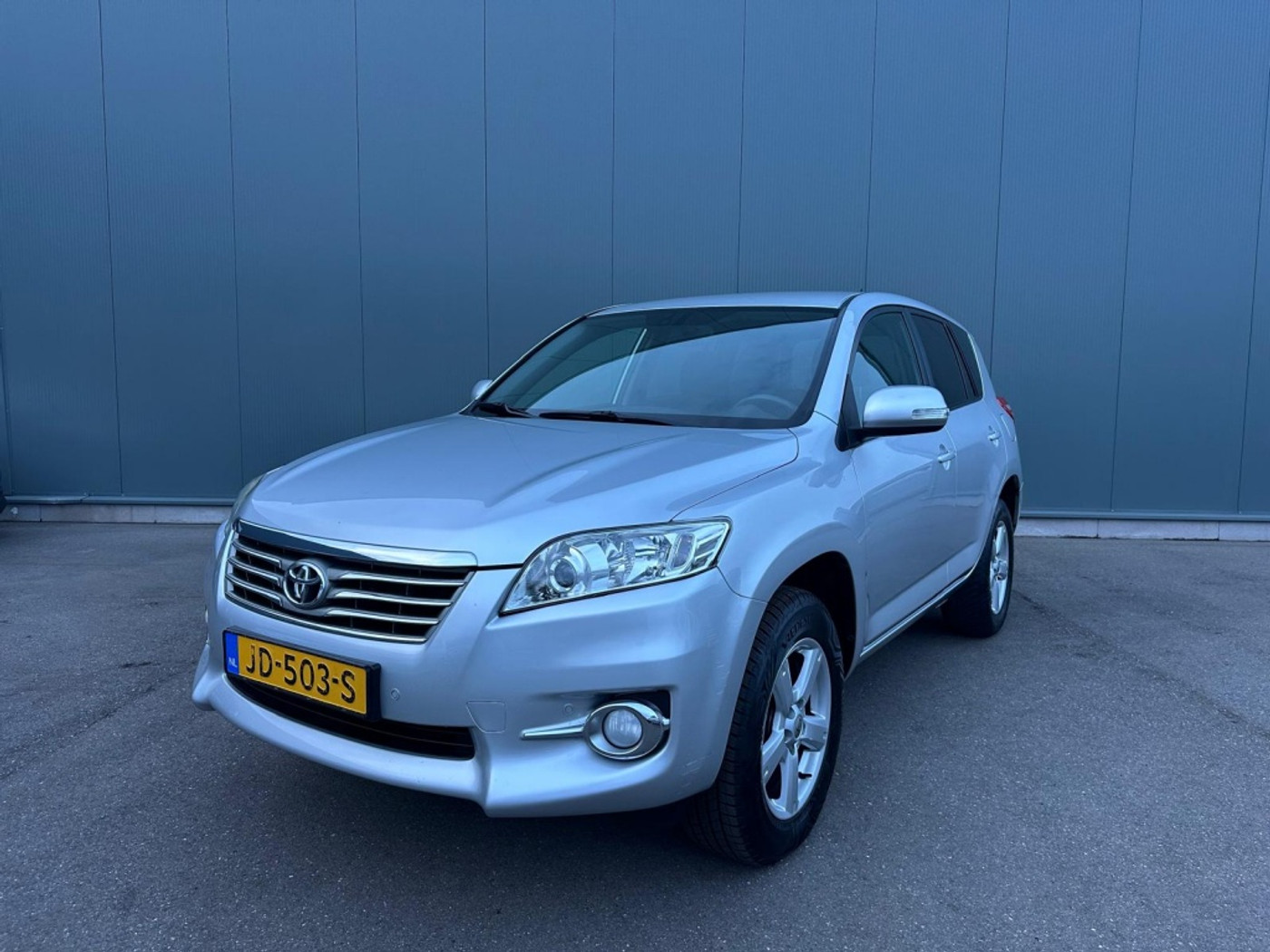 Toyota Rav4 2.0 VVTi Comfort 2WD 2012 - voorkant