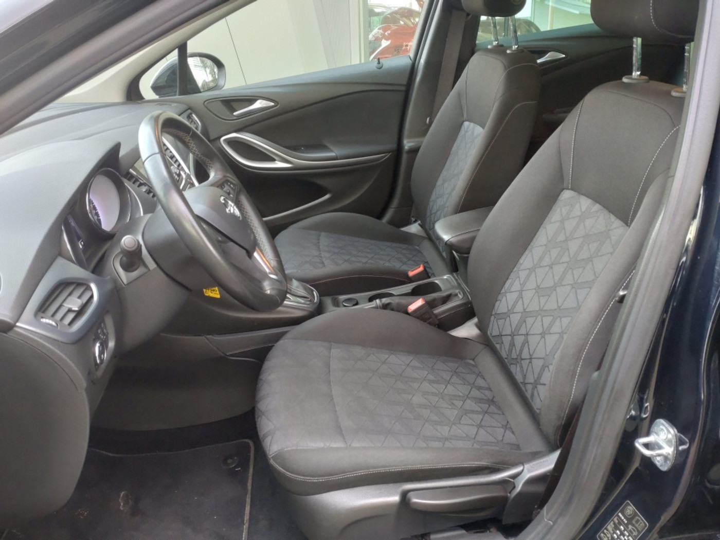 Foto van Opel Astra Sports Tourer