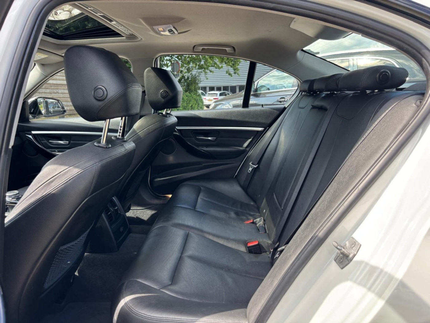 Foto van BMW 330e