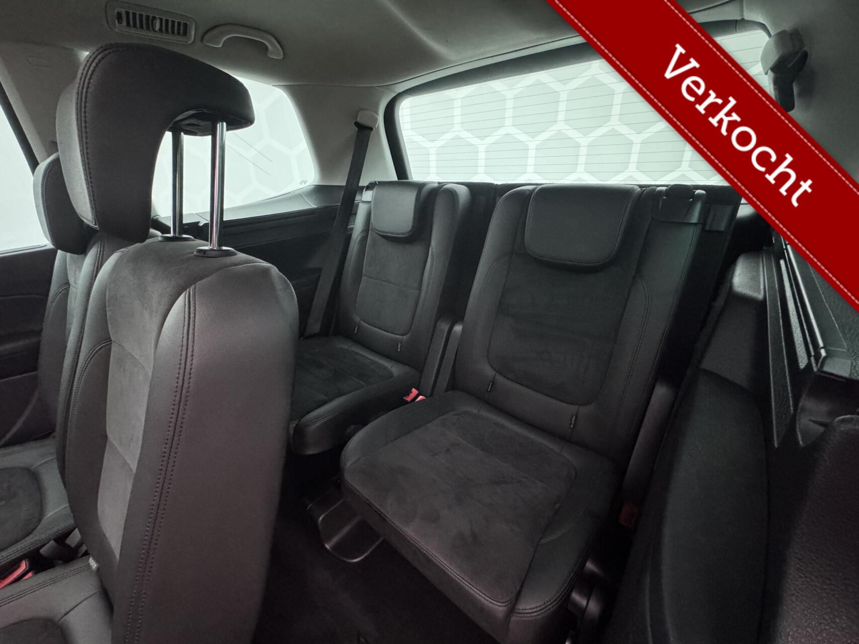 Foto van Seat Alhambra
