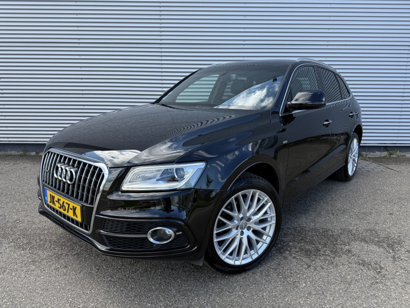 Audi Q5 2.0 TFSI Quattro S-line NAP Facelift Automaat 20" LMT 2016 - voorkant