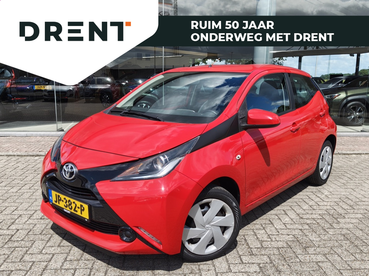 Toyota Toyota Aygo 1.0 VVT-i x-fun | Airco | Bluetooth | El. Raambediening | 2015 - voorkant