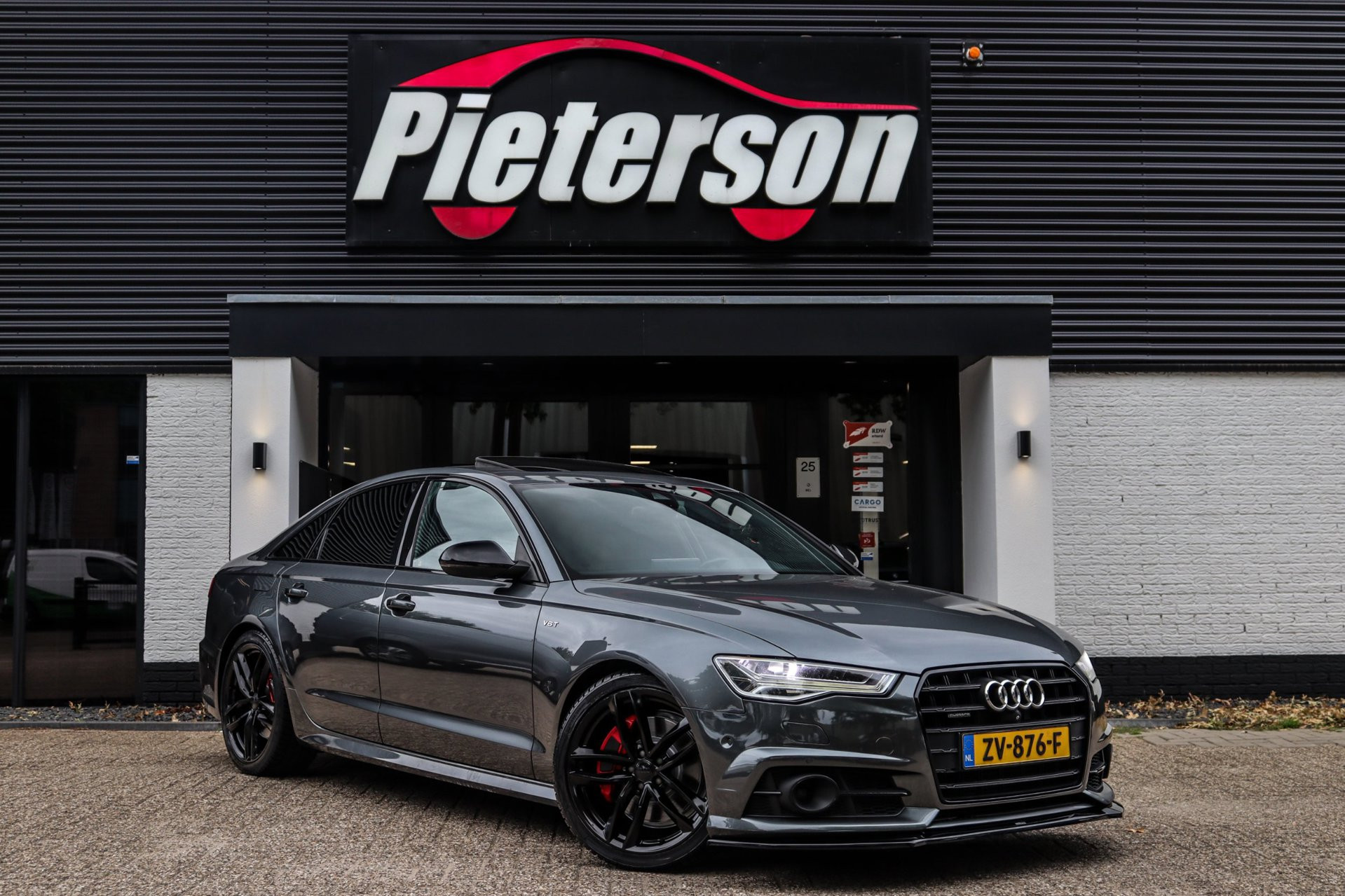 Audi A6 Limousine 3.0 TDI BiT Quattro Competition S-LINE RS 2018 - voorkant