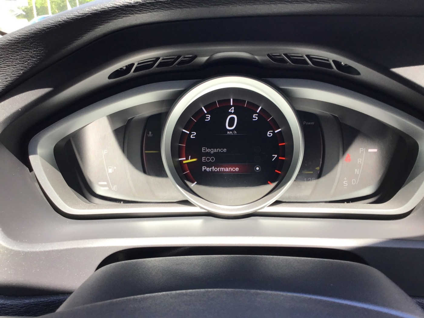 Foto van Volvo V40 Cross Country