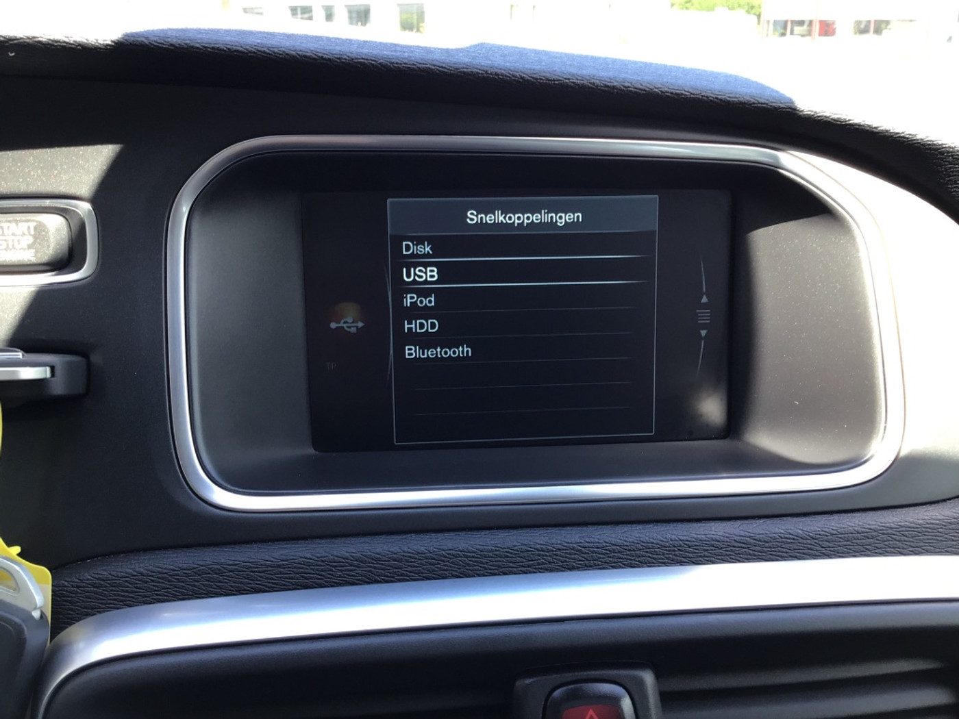 Foto van Volvo V40 Cross Country
