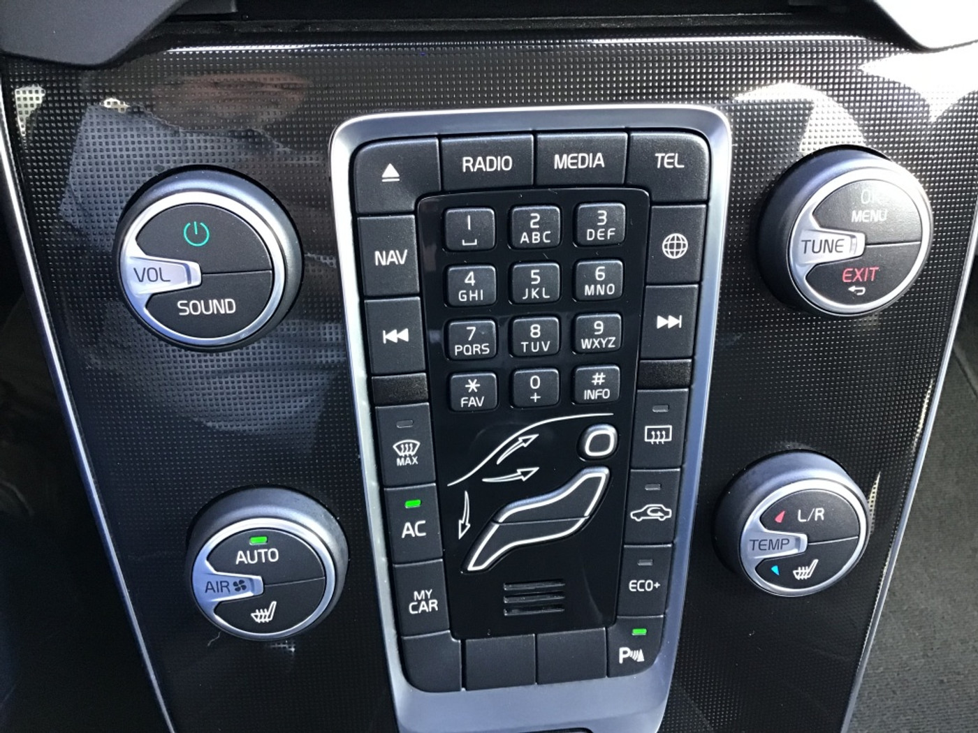 Foto van Volvo V40 Cross Country