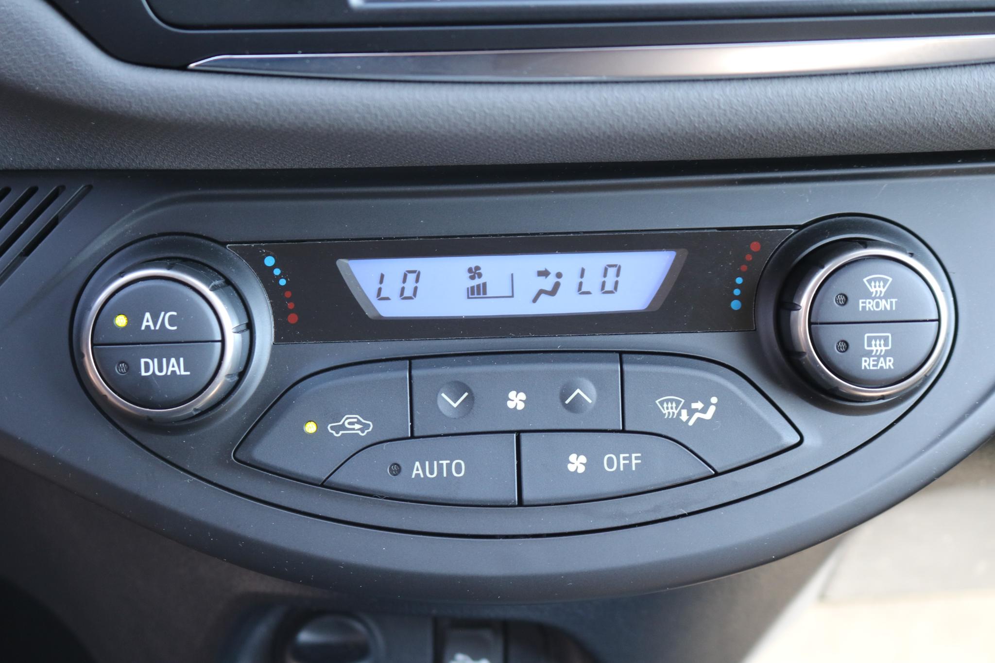 Foto van Toyota Toyota Yaris Hybrid