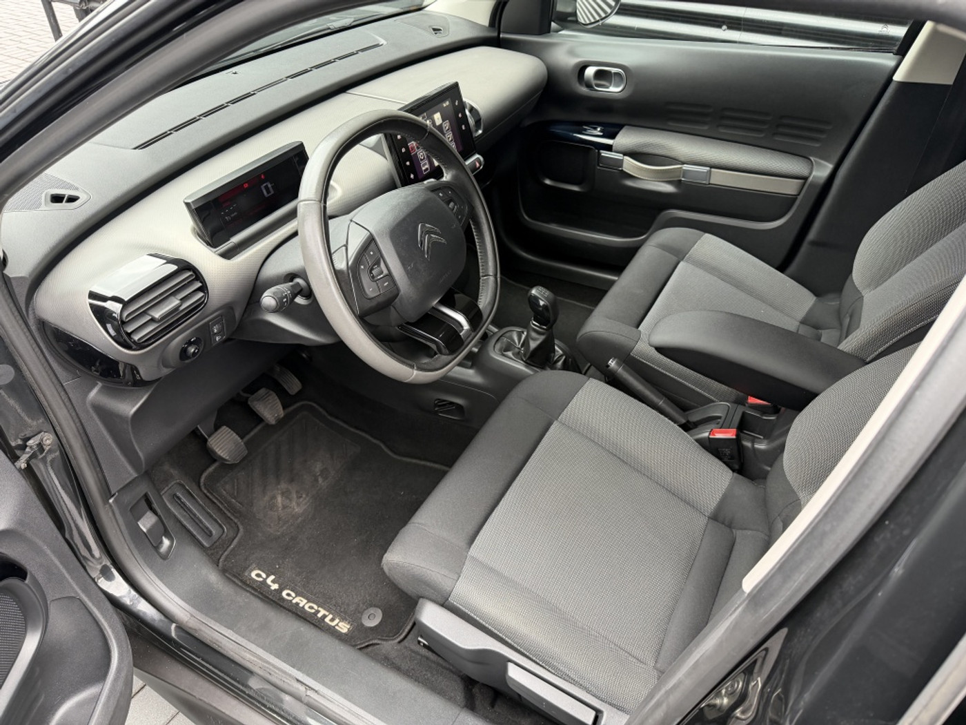 Foto van Citroen C4 Cactus
