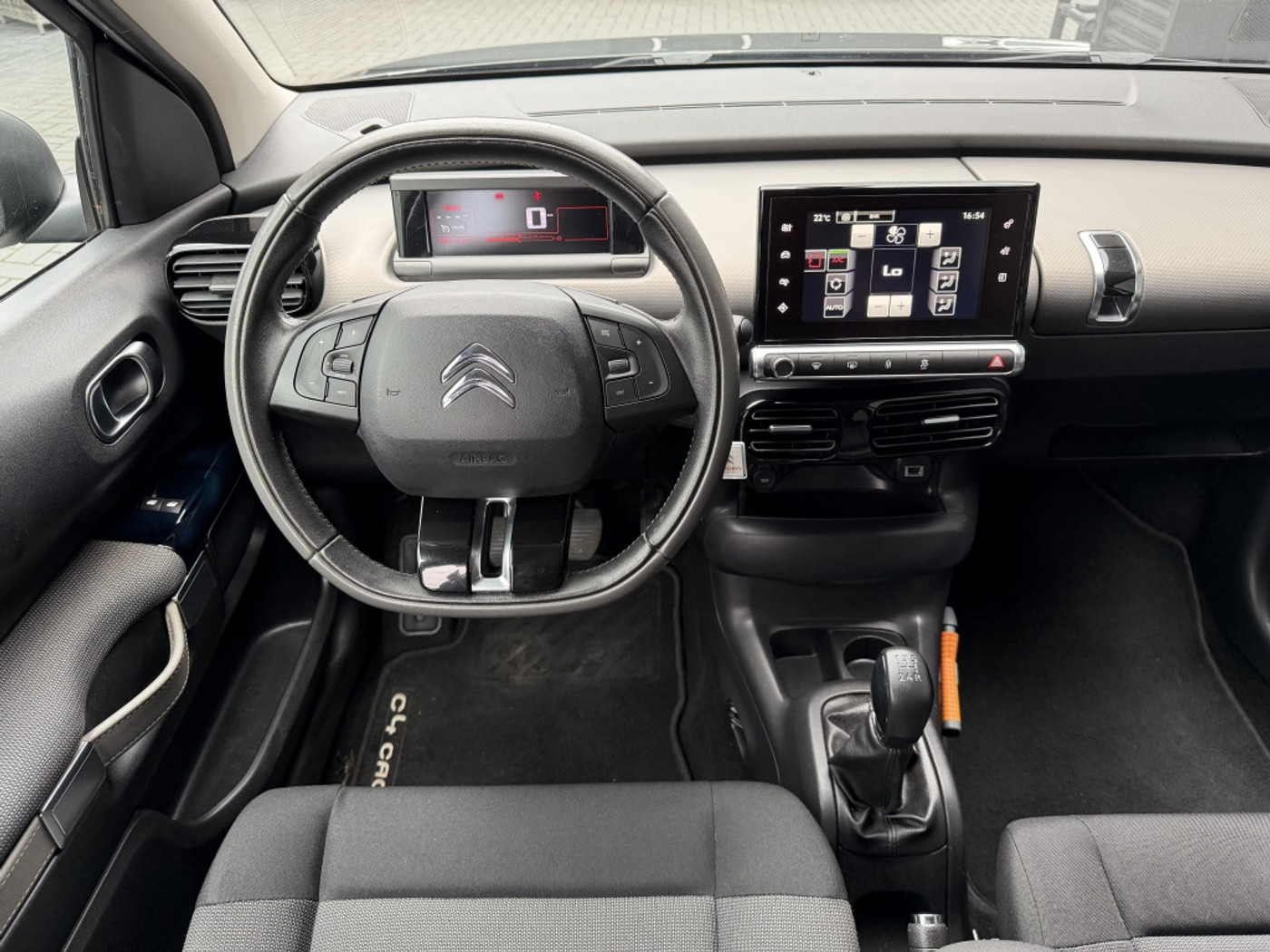 Foto van Citroen C4 Cactus