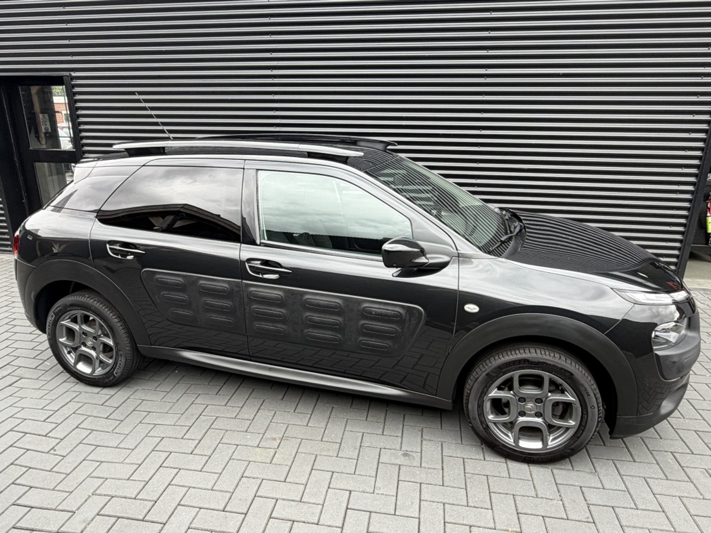 Foto van Citroen C4 Cactus